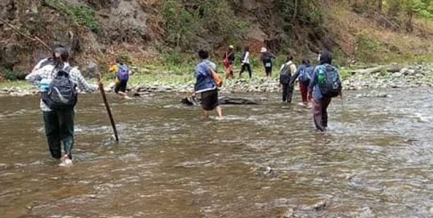 မင်းတပ်မြို့နယ်အတွင်းရှိ စစ်ဘေးရှောင်နေကြသည့် လူငယ်လူရွယ်များ