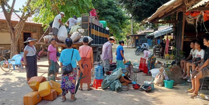 ဗန်းမော်မြို့ စစ်ရှောင် အိမ်ထောင်စု ၁၂ စု နေရပ်ပြန်