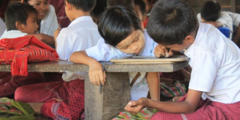 The classroom of elementary-level Mon students (Photo – MNA) 