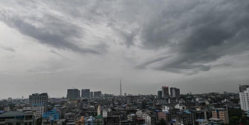 Cloudy sky is seen over Yangon at sun down on May 20, 2020. Photo: Ye Aung Thu/AFP