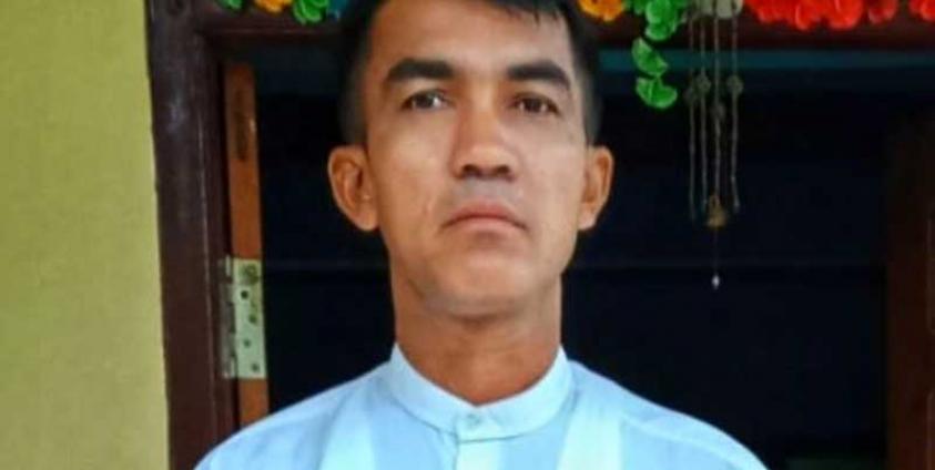 U Moe Thee Khaing, a resident of Ponnagyun, was detained by the Myanmar military on July 19.