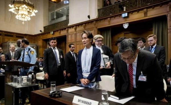 (File) Myanmar State Counselor Aung San Suu Kyi (C) arrives for the second day of hearing on the Rohingya genocide case before the International Court of Justice (ICJ) in the Peace Palace, The Hague, The Netherlands, 11 December 2019. Photo: EPA