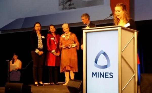 Sao Mae, third from left, at the award ceremony in Colorado with her and Sao Kya Seng’s two daughters, Sao Kennari, far left, and Sao Mayari, second from left (Photo courtesy of Sai Awn Murng)