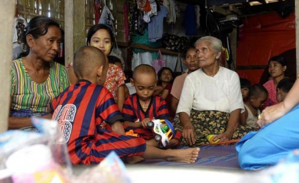 Rakhine ethnic people who fled from conflict areas gather at Wibttza war di Monastery 's temporary camp in Min Gan Ward Sittwe, Rakhine State, Myanmar, 10 July 2019. Photo: Nyunt Win/EPA