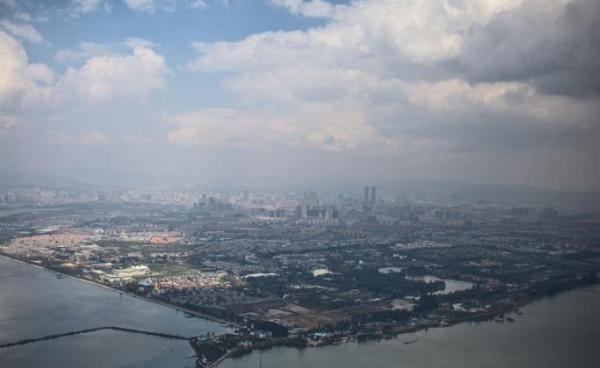 A general view of Kunming, the capital of Yunnan Province, southwest China. Photo: EPA