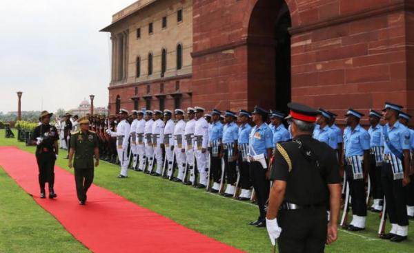  Photo: Senior General Min Aung Hlaing 