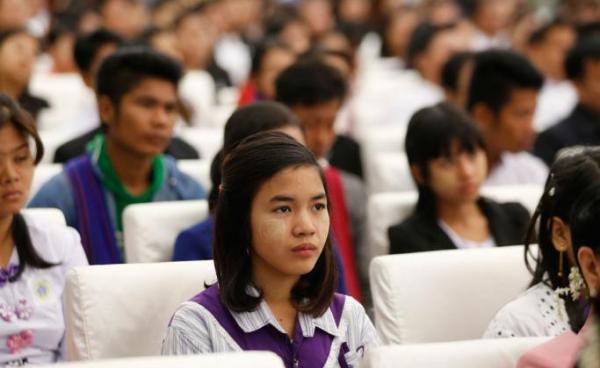 (File) Myanmar youth attend the launch ceremony for the Myanmar's Youth Policy at the Myanmar International Convention Center 2 in Naypyitaw, Myanmar, 05 January 2018. Photo: EPA