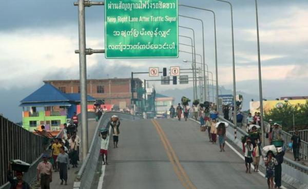 The Thai-Myanmar Friendship Bridge in Mae Sot, Thailand. Photo: Narong Sangnak/EPA