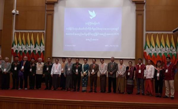 Photo session of the 8th JICM Meeting (photo:NRPC)