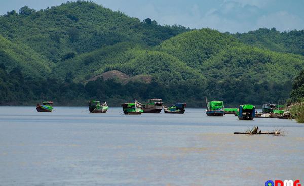 Motorboats in Mrauk-U Township, Arakan State.