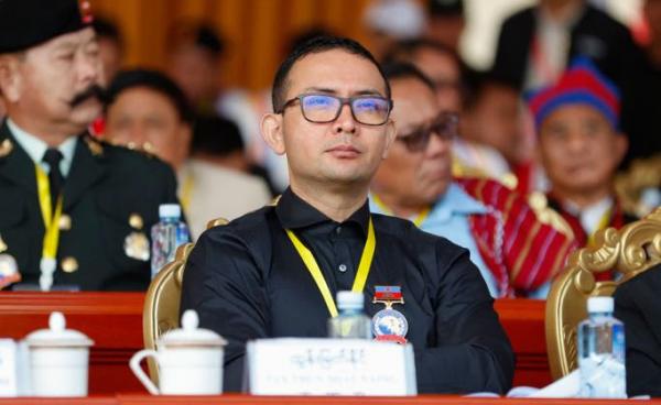 Major General Tun Myat Naing (C), commander in chief of the Arakan Army who is currently fighting with Myanmar military in Rakhine State, attends the ceremony held to mark the 30th anniversary of Wa State in Panghsang, also called Pang Kham of autonomous Wa region, north-eastern Myanmar, 17 April 2019. Photo: Lynn Bo Bo/EPA