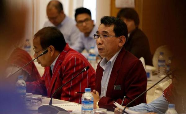 Karenni National Progressive Party (KNPP) vice chairman Khu Oo Reh speaks during a meeting of the National Reconciliation and Peace Center (NRPC) and Karenni National Progressive Party (KNPP) in Naypyitaw, Myanmar, 18 March 2019. Photo: Hein Htet/EPA